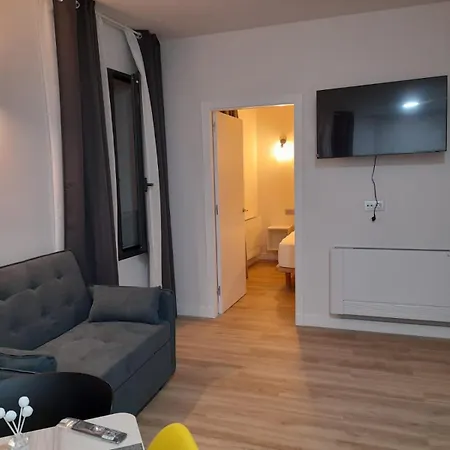 Apartamentos Recunchos Ourense Exterior photo