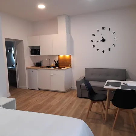 Apartamentos Recunchos Ourense Exterior photo